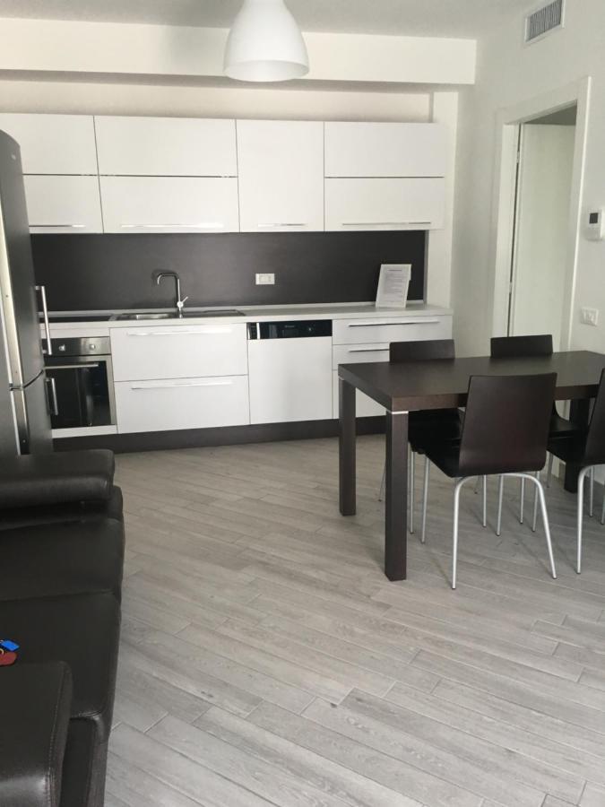 Home Hotel Senago Екстер'єр фото