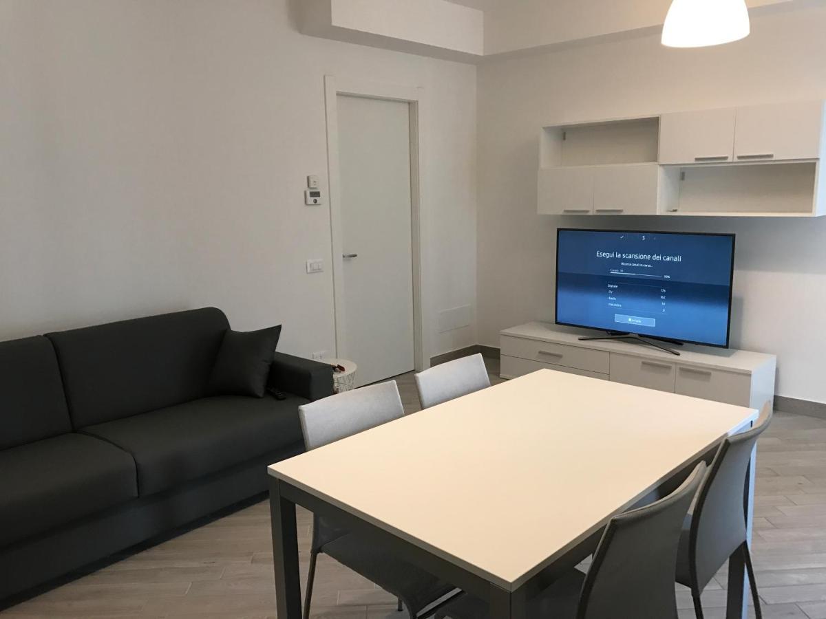 Home Hotel Senago Екстер'єр фото